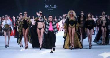 أسبوع الموضة فى الصين يقدم عرضا للملابس الداخلية 