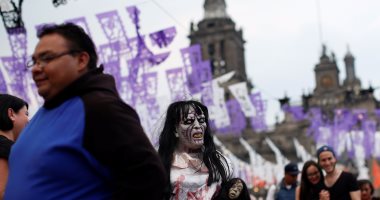 بالصور.. استمرار فعاليات احتفالات الهالوين فى المكسيك