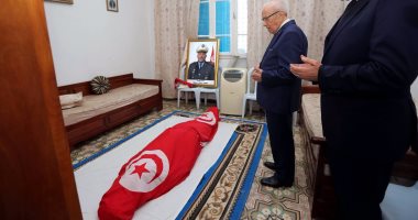 بالفيديو والصور.. السبسى يودع شهيد الإرهاب فى تونس