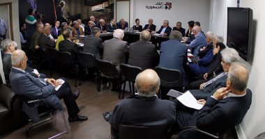 لقاء الجمهورية بلبنان: تشكيل حكومة تكنوقراط حال إصرار الحريرى على الاستقالة