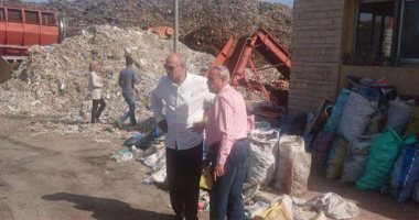 رئيس مدينة المحله يتفقد مصنع تدوير القمامه بعد التوسعه الاخيره 