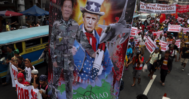 صور.. مظاهرات لليوم الثالث فى الفلبين ضد زيارة ترامب