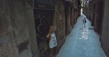 إسبانيا تعتقل "مُحفظ قرآن" لتحرشه بطفل 9 سنوات فى حمام مسجد ببرشلونة