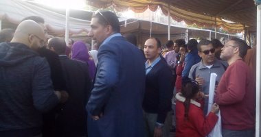 صور.. إقبال كثيف من أعضاء المنيا قبل ساعتين من غلق باب التصويت