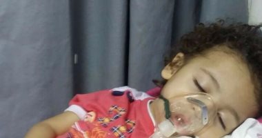 "الصحة" تتواصل مع والدة الطفل محمد المصاب بنقص المياه البيضاء بالمخ