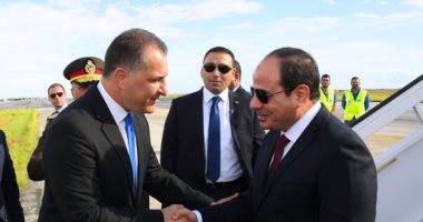 السيسى يصل نيقوسيا للمشاركة بالقمة الثلاثية بين مصر وقبرص واليونان