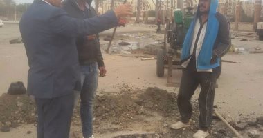 بدء أعمال حفر خط جديد للصرف الصحى بمنطقة الحراسات ببورسعيد