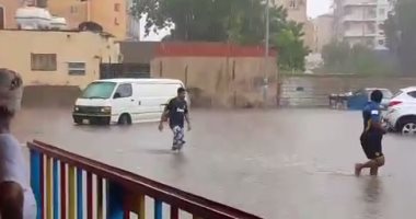 أمطار غزيرة على مرتفعات منطقة جازان بالسعودية