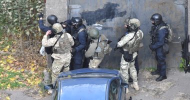 صور.. قوات الأمن فى جورجيا تداهم مناطق فى "تبليسى" بحثا عن إرهابيين