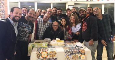 فريق عمل "خفة يد" يحتفل بعيد ميلاد آيتن عامر
