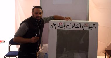 صور وفيديو.. حازم إمام يدلى بصوته فى انتخابات نادى الزمالك