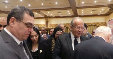 وزير التنمية المحلية بالفيوم: ربنا رزقنى بمحافظين مبيتكلموش عن إنجازاتهم