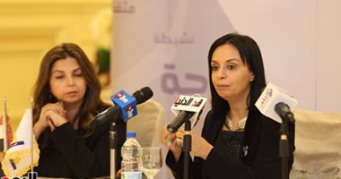 رئيسة المجلس القومى للمرأة لرؤساء الجامعات: "انتوا اللى هتغيروا فكر شبابنا" (صور)