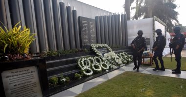 صور.. تشييد نصب تذكارى فى الهند لضحايا هجوم مومباى