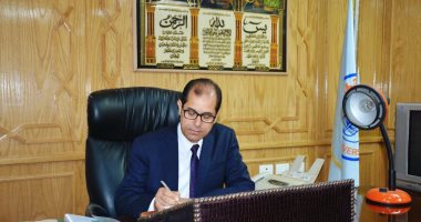 نائب رئيس جامعة الأزهر يطالب بتوجيه برامج الدراسات العليا إلى تنمية مصر