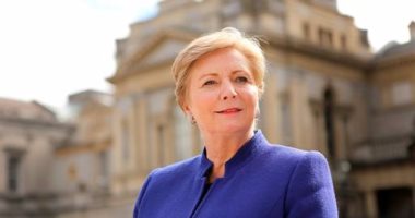 استقالة نائبة رئيس وزراء أيرلندا لفشلها فى معالجة ‏قضية شرطى كشف فسادًا