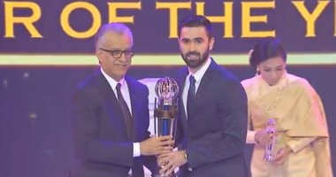 السورى عمر خريبين يفوز بجائزة أفضل لاعب فى آسيا 2017