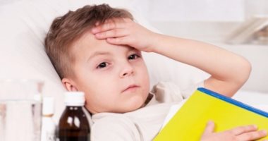تعرف على أسباب وأعراض الكهرباء الزائدة بمخ الأطفال