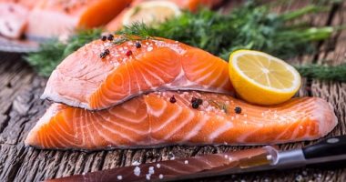 أطعمة غنية بالبروتين مفيدة لقلبك.. منها الأسماك الدهنية والعدس