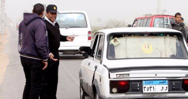 رفع 11 سيارة ودراجة بخارية متروكة فى حملات مرورية بالقاهرة