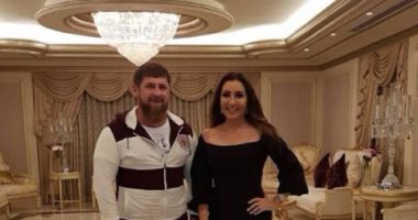 لطيفة تنشر صورة مع رئيس الشيشان.. وتعلق: شكرا على كرم الضيافة