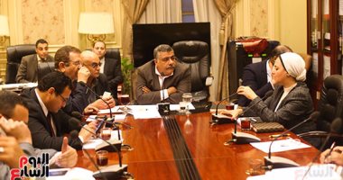 "إسكان البرلمان" توصى بعقد اجتماع لمحافظ بورسعيد لحل أزمة الوحدات السكنية