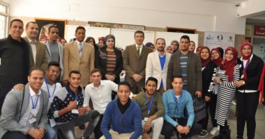 افتتاح المعرض السنوى الخيرى للملابس بكلية السياحة جامعة المنيا