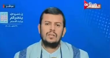 هروب زعيم الحوثيين ومقتل اثنين من مرافقيه فى غارة للتحالف العربى باليمن