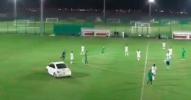 فيديو.. تغريم الجزيرة الإماراتى بسبب اقتحام سيارة لأرض الملعب