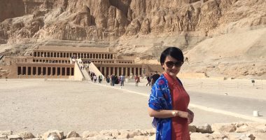 صور.. رئيسة دار الأوبرا الصينية تزور معالم الأقصر الأثرية