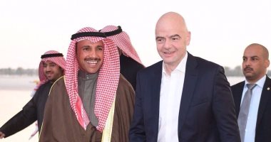 صور.. وصول رئيس الفيفا للكويت لرفع الإيقاف عن الرياضة الكويتية