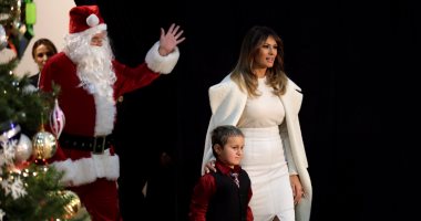 صور.. ميلانيا ترامب تحتفل بالكريسماس مع الأطفال بواشنطن