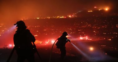 أمريكا تصنف حريق غابات كاليفورنيا الأكبر مساحة منذ 1932