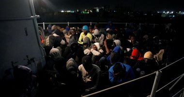 صور.. البحرية الليبية تنقذ 190 مهاجرا قبالة سواحل طرابلس