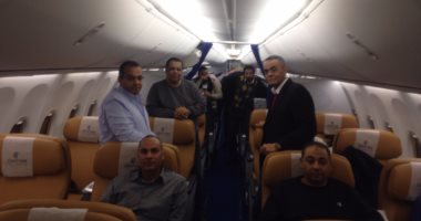 صور.. إقلاع طائرة مصر للطيران الجديدة من مطار مصنع بوينج إلى القاهرة