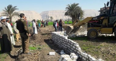 إزالة 10 حالات تعدى على الأراضى الزراعية بمدينة ساقلته