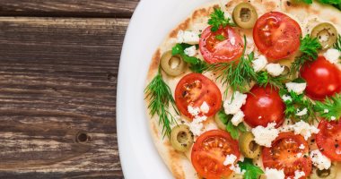 صحتك فى وصفة.. البيتزا بالخضراوات للمتعافين من السرطان "الوصفة الرابعة"