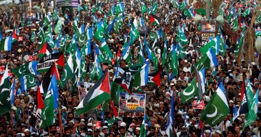صور.. مظاهرات حاشدة فى باكستان ضد قرار ترامب تحت شعار " لبيك ياقدس"