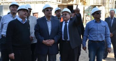 محافظ الإسماعيلية يتفقد محطة الشباب الغازية لإنتاج الكهرباء بمدينة القصاصين الجديدة.