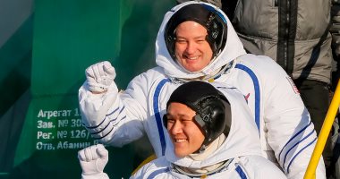 صور.. ثلاث رواد فضاء يتوجهون إلى محطة الفضاء الدولية