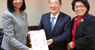 القومى للمرأة يوقع بروتوكولا مع السفير الصينى لتطوير التعليم الفنى بالأسمرات