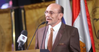 محمد صبحى يناشد الحكومة بوضع آلية لمواجهة فوضى الأسعار وحماية الفقراء
