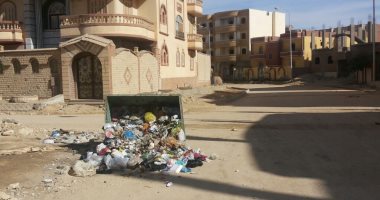 أهالى مدينة بنى سويف الجديدة يطالبون بإزالة تراكمات القمامة