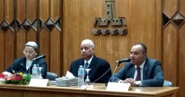 رئيس جامعة الإسكندرية يعقد لقاء مع أعضاء هيئة التدريس