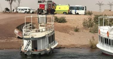 صور.. مطار أسوان ينفذ تجربة طوارئ لسيناريو سقوط طائرة ببحيرة ناصر
