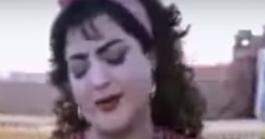 إسفاف باسم الفن.. "بص أمك" آخر وقاحات مغنية مغمورة