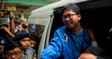 صور.. محكمة بميانمار تقرر تمديد احتجاز صحفيين يعملان لصالح وكالة "رويترز"