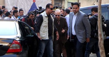 محافظ القاهرة يتفقد موقع الحادث الإرهابى بكنيسة مار مينا بحلوان