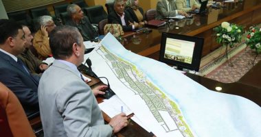 محافظ كفر الشيخ يبحث مقترح إقامة مدينة مصيف بلطيم العصرية الحديثة