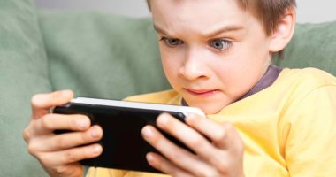 كم ساعة يقضيها الأطفال فى ممارسة ألعاب الفيديو ؟ دراسة حديثة ستصدمك